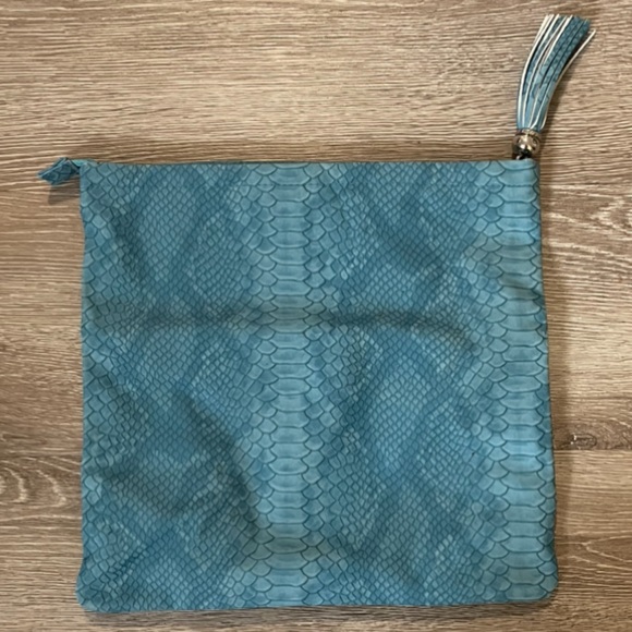 A Twelve NYC Blue Turquoise Faux Suede Clutch MADE Exclusively for Bloomingdales - Picture 2 of 11
